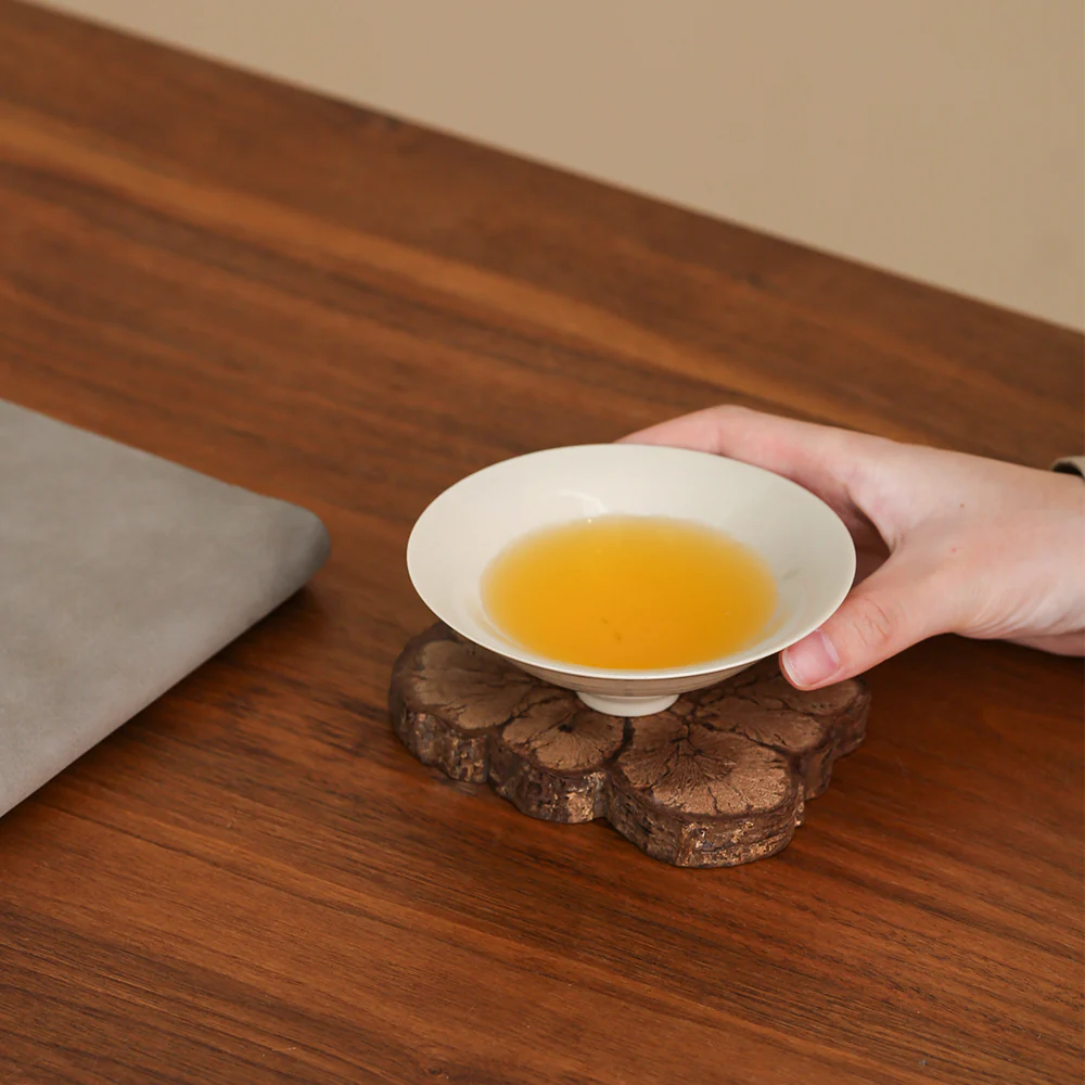 Duidui’s Straw Hat Teacup (Set of 2) - Image 6