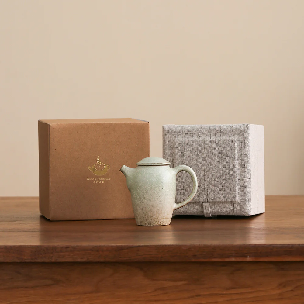 Duidui’s “Tall Fisherman” Teapot - Image 3