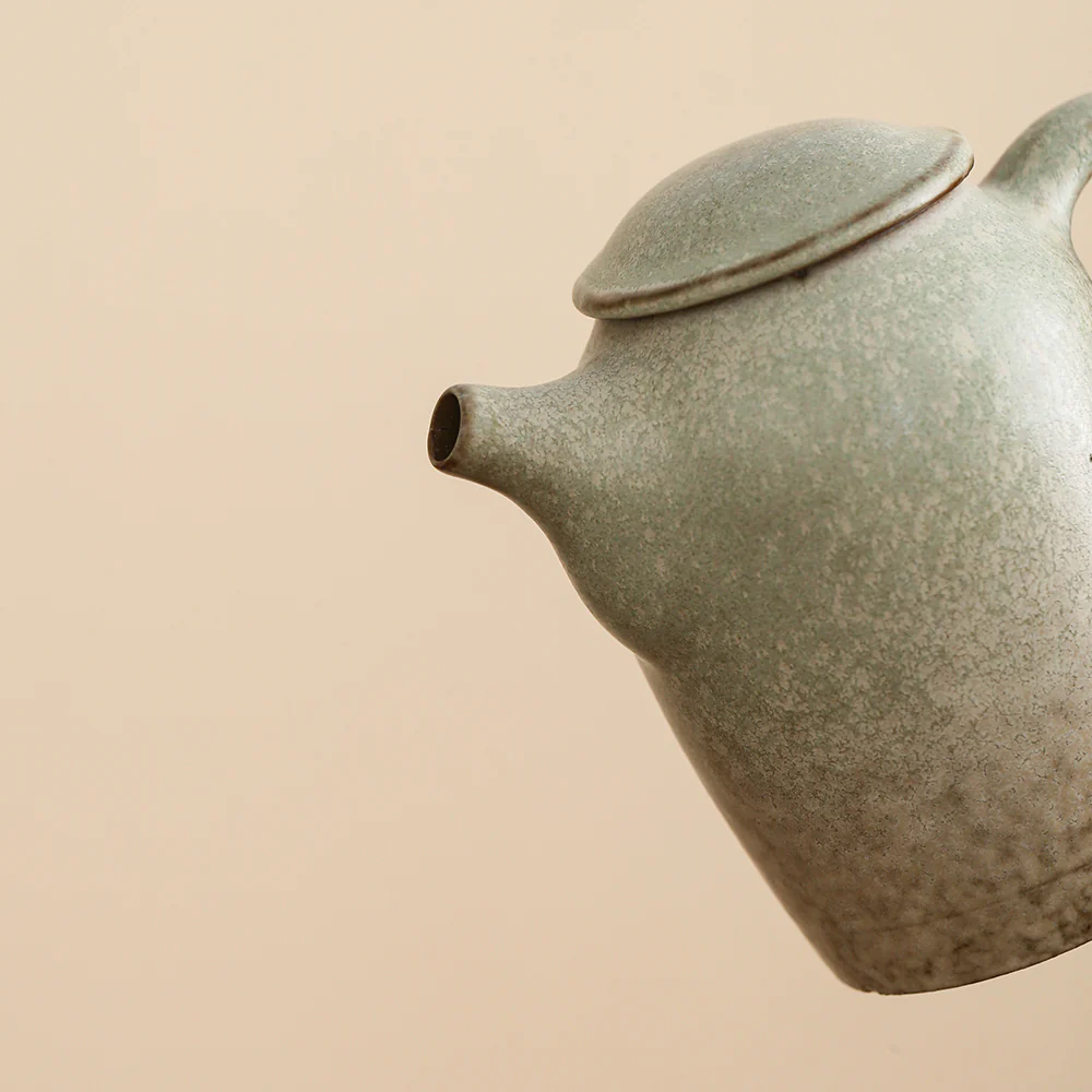 Duidui’s “Tall Fisherman” Teapot - Image 7
